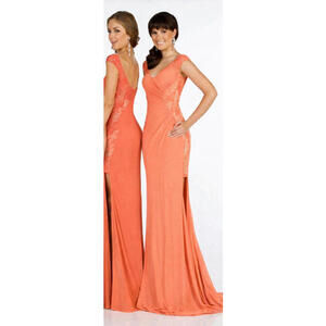 Le Gala Elegant Coral Lace Evening Gown V-Neck  Thigh-High Slit Jersey Stretch 0